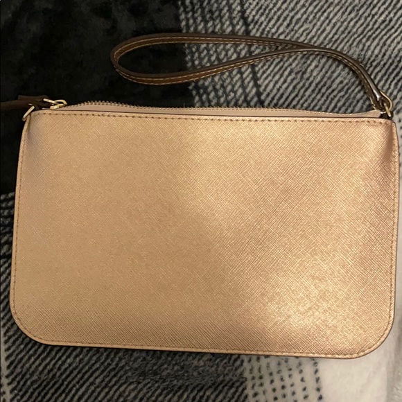 Preloved Kate Spade wristlet in rose gold - Picture 4 of 5